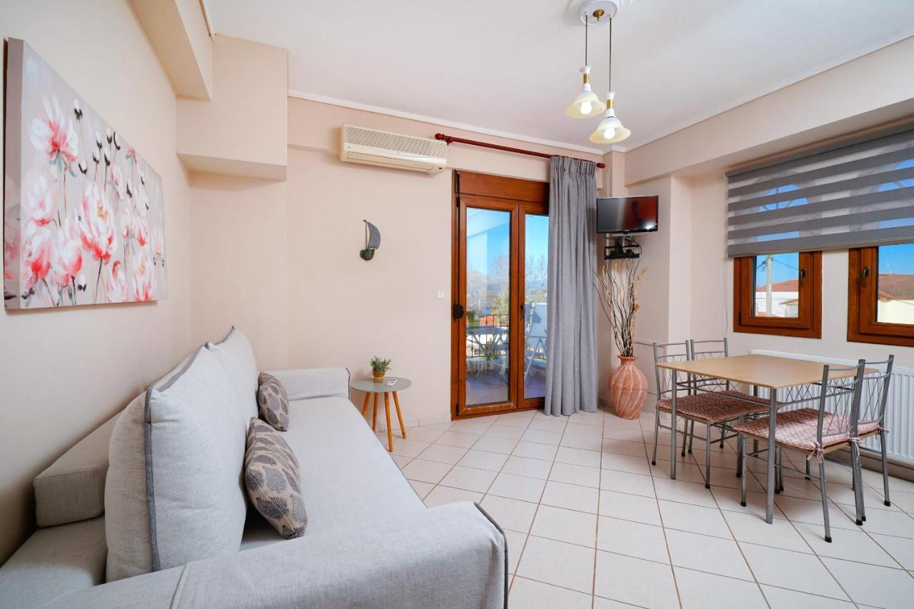 En Iko Christianna Apartment Олимпия Екстериор снимка