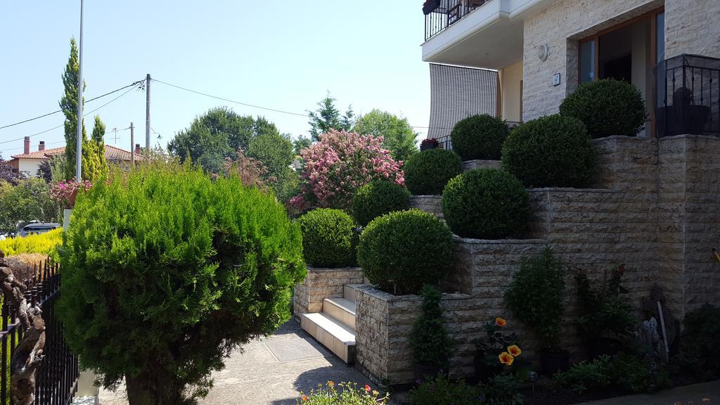 En Iko Christianna Apartment Олимпия Екстериор снимка